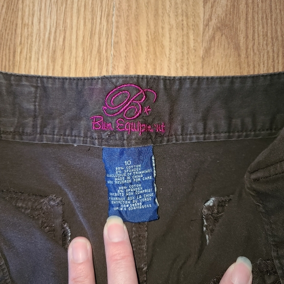 Womens Capris Size 10(fits like an 8) - Picture 3 of 4